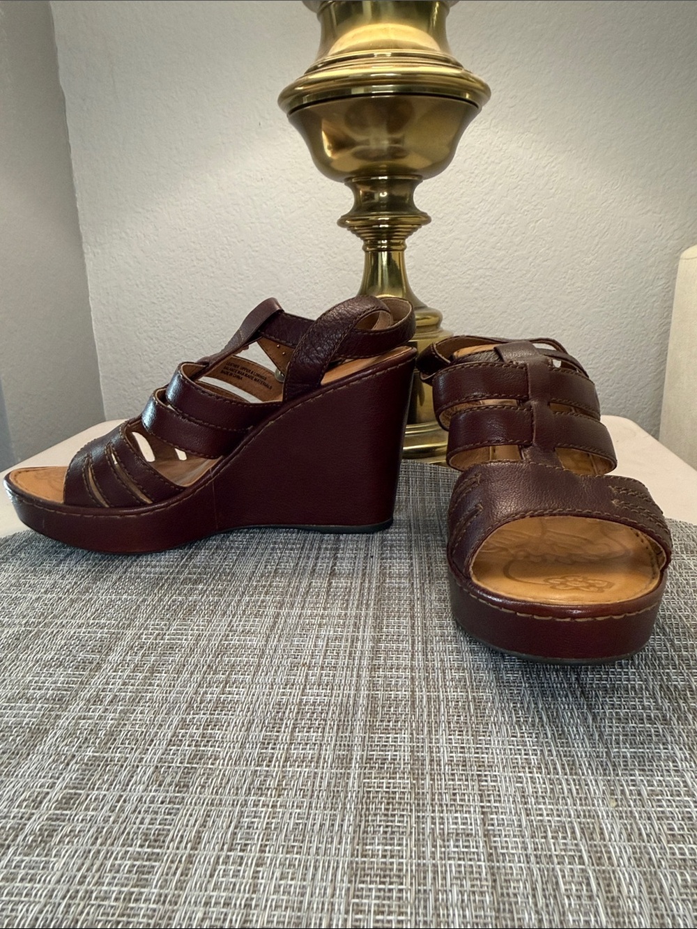 Born Dark Brown Leather Wedge Sandals